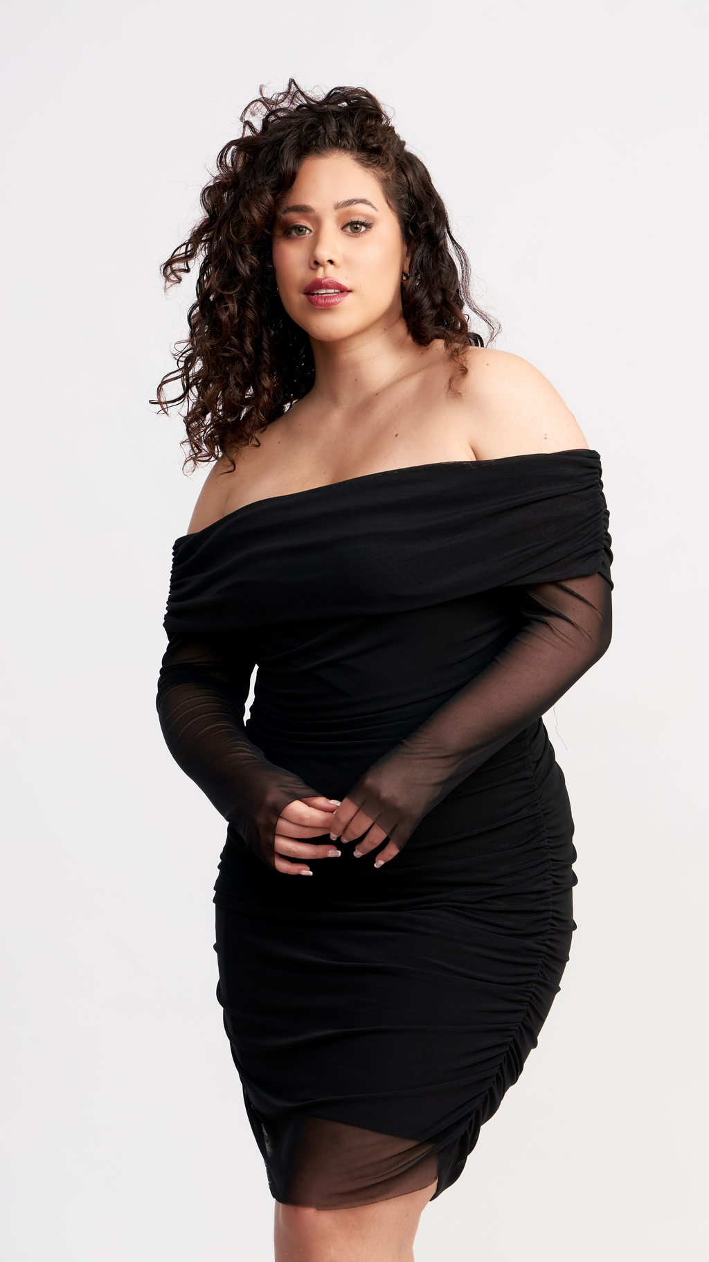 Vestido Off Shoulder Jhoselyn Negro
