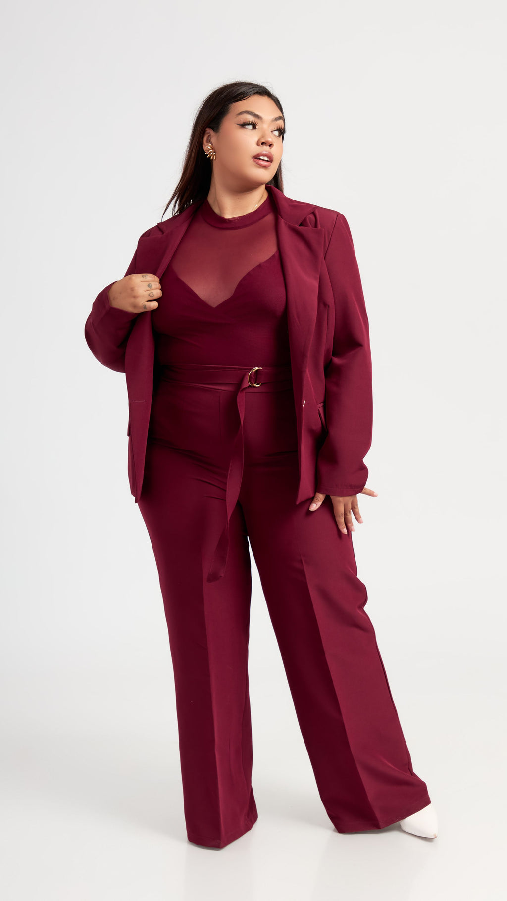 Pantalon Karmin color Vino