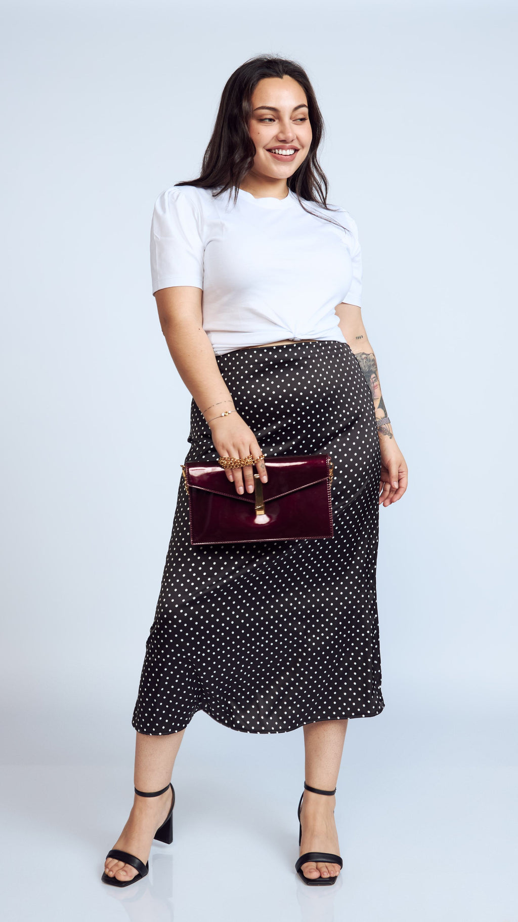 Falda de Satin Lunares