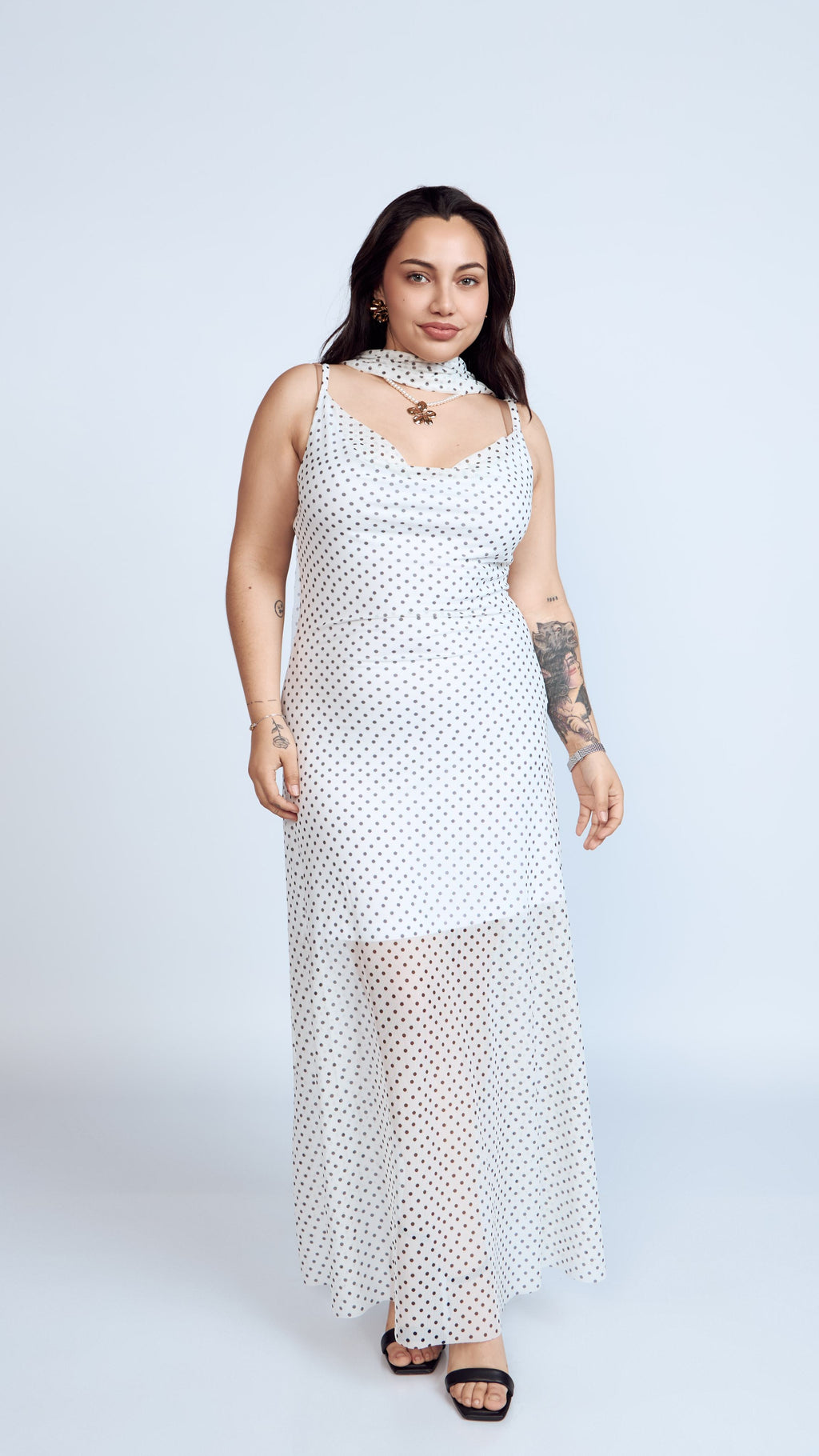 Maxi Vestido con Chal de lunares