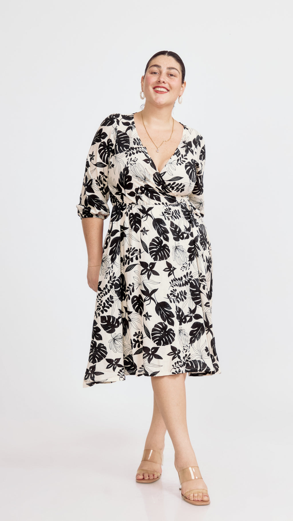 Vestido Envolvente Floral Blanco